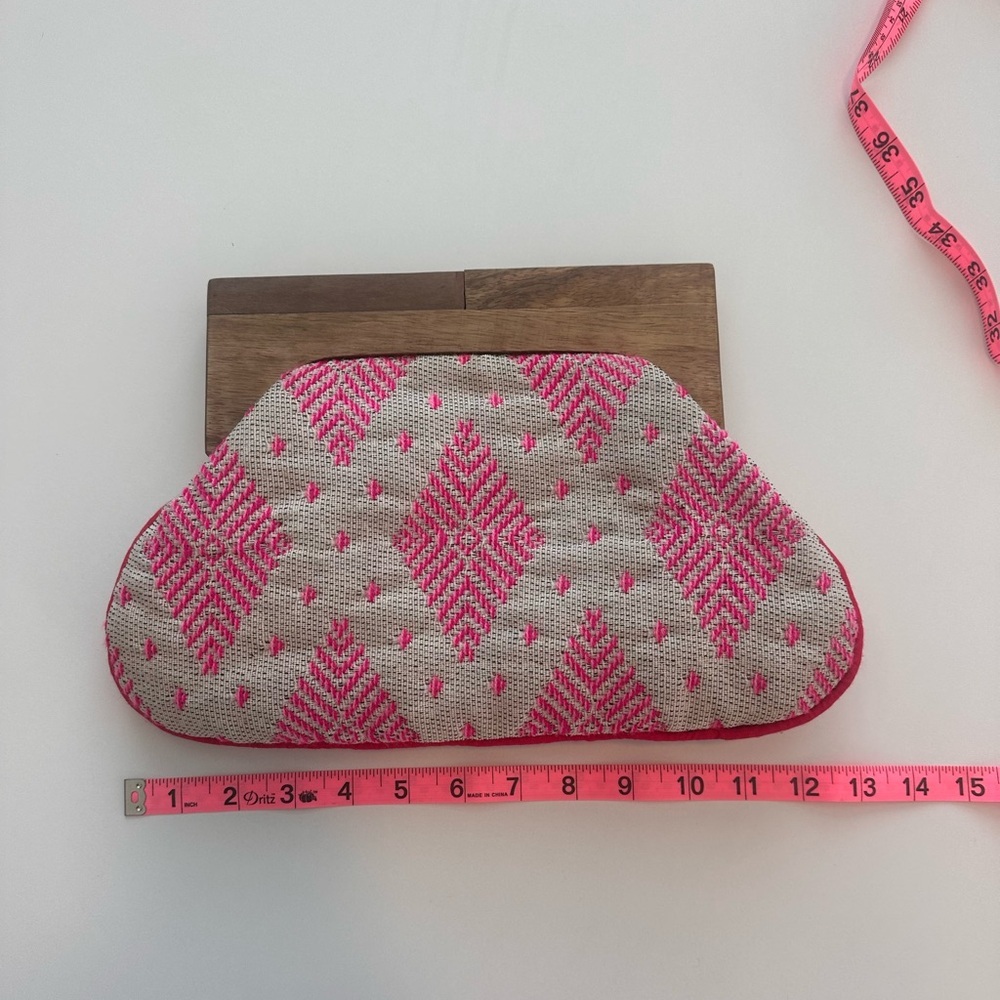 Beaded Cloth Clutch with Wooden Top - Picture 8 of 9